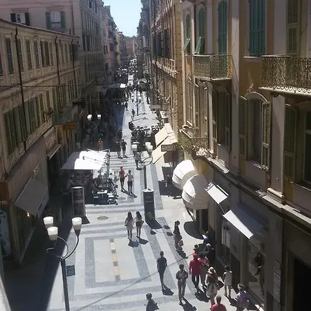 A Sanremo, Un' Oasi Del Teatro Ariston Apartamento San Remo